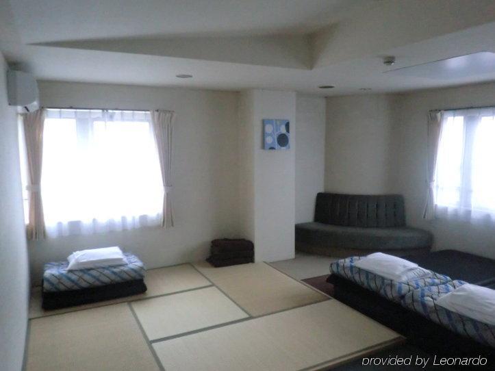 Onsenyado Hamayu Nagi Hostel Beppu Buitenkant foto