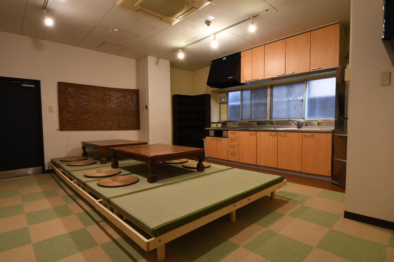 Onsenyado Hamayu Nagi Hostel Beppu Buitenkant foto